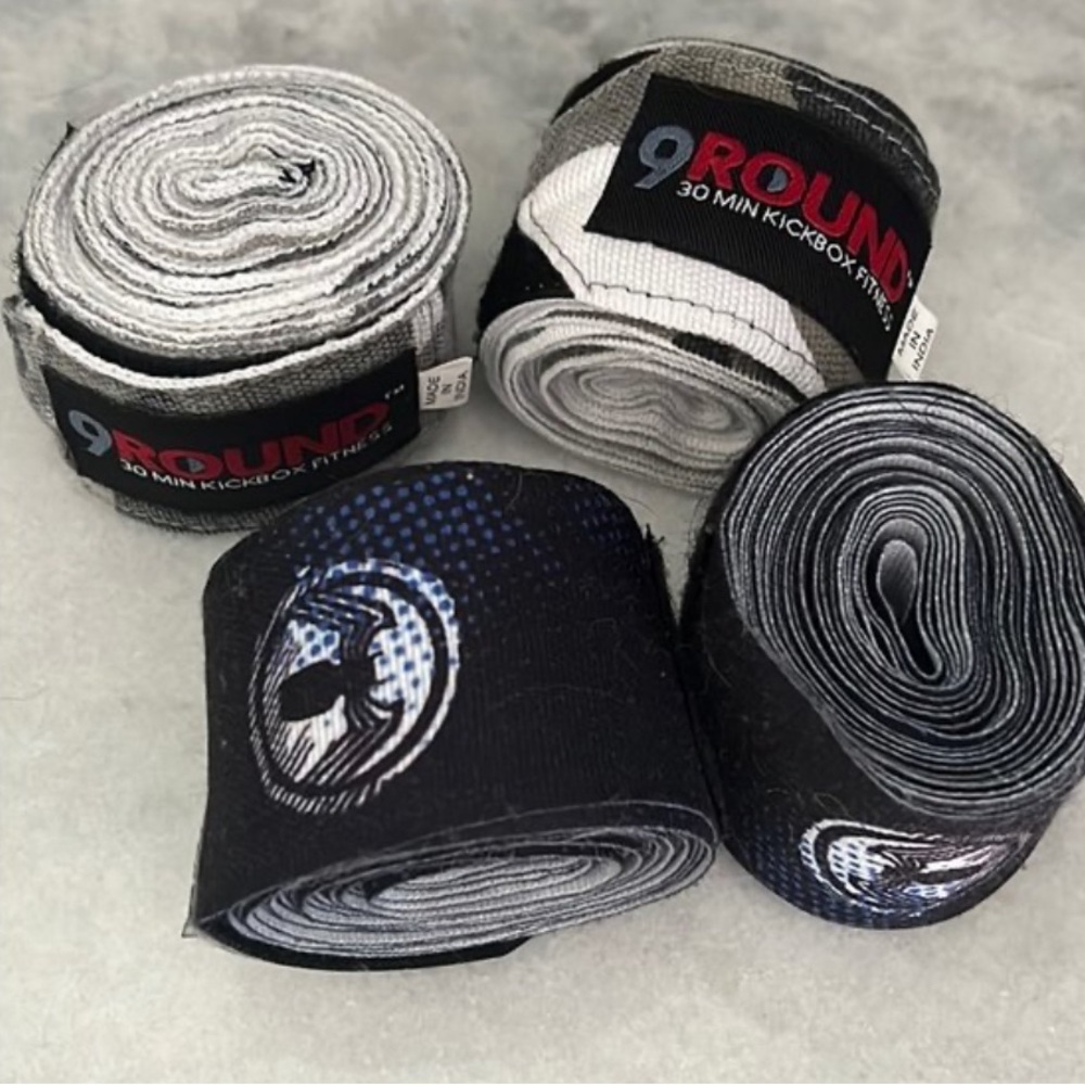 Bundle- Wrist Wraps boxing fighting kickboxing